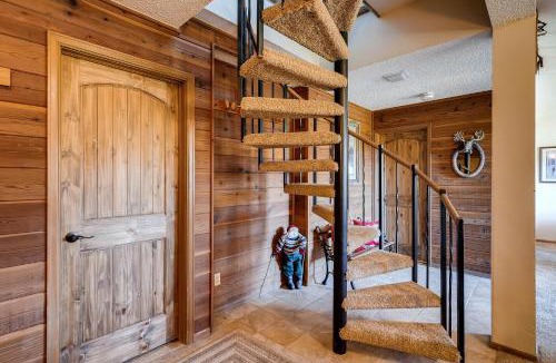 Historic District Apartment | Ski Hill 50 by Ski Country Resorts