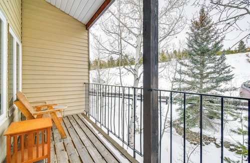 Silvercreek Condo | Ski-In/Out Condo w/Hot Tub & Balcony in Granby