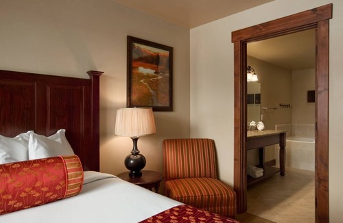 Breckenridge Resort | Ski in/Ski out 2BR Condo at Grand Lodge on Peak 7 in Breckinridge, CO. 10-17 Jan