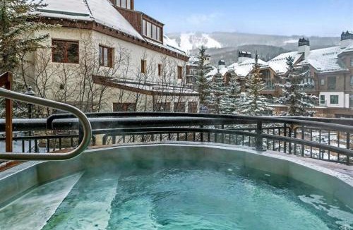Beaver Creek Apartment | Ski, In Ski Out 3 Bedroom Vacation Condo With Resort Amenities That Include Exercise Center, Indoor Pool, And Hot Tubs