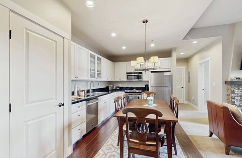Silvercreek Condo | Ski-in/ski-out condo w/gas fireplace, shared hot tub/pool, & mountain views