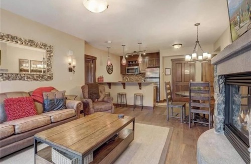 River Run Condo | Skier`s paradise at 2BR Black Bear Condos - 50yds to gondola w/pool & hot tubs!
