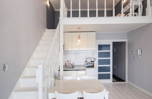 Downtown House | Sky-tary Pension