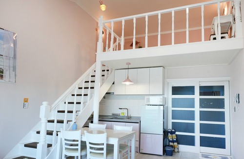 Downtown House | Sky-tary Pension
