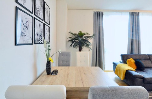 Erdberg Apartment | Skyscraper-Feeling With Parking Nearby