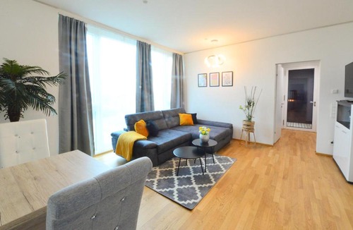 Erdberg Apartment | Skyscraper-Feeling With Parking Nearby