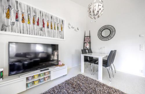 Kalajoki Apartment | Skyvillas B 28 Incl WiFi, AC, Sauna