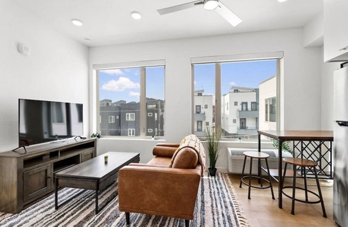 West Colfax Apartment | Sloan's Lake Sweet Spot - Cozy & Convenient
