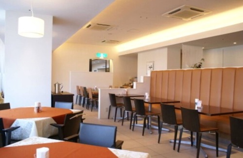 Higashi Ward Hotel | Smoking single room Corner room with sofa Br/Okayama Okayama