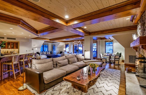 Avon Ski Chalet | Snowflake Penthouse by Cuvée | Mountain & Slope view