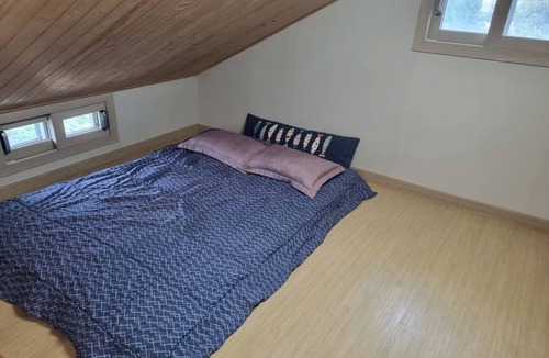 Jocheon Bed & Breakfast | So Oh Bed and Breakfast. Near World Natural Heritage Site, Geomunoreum