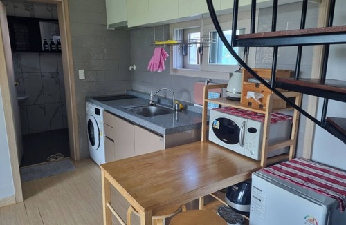 Jocheon Bed & Breakfast | So Oh Bed and Breakfast. Near World Natural Heritage Site, Geomunoreum