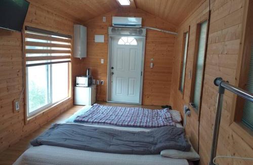 Downtown House | Sogobe Cabin