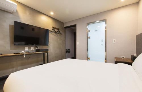 Busanjin Hotel | SoL Hotel