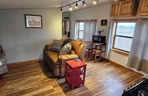 Alamosa House | Solo Travelers Paradise
