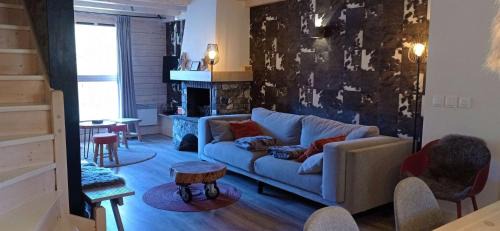 Val-Thorens Ski Chalet | Somptueux chalet de 130 m², exposé plein sud, vue sur les montagnes.
