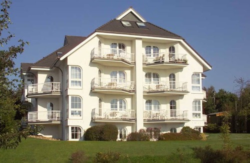 Sierksdorf Apartment | South 7; 2-space; 1ST FLOOR; 2 balconies; 61m² - house south beach