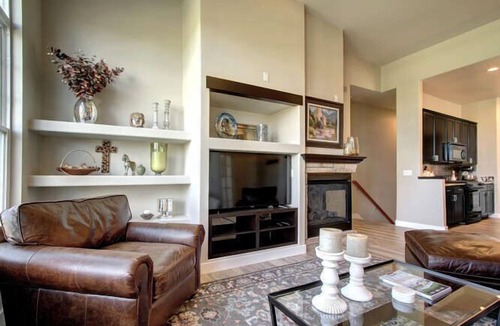 Broomfield House | Spacious 3 BDR Townhome on Golf Course