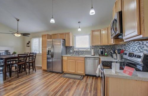 Northeast Colorado Springs House | Spacious 4BD Dog-friendly Home near USAF Academy