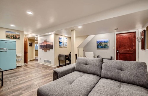 Broomfield House | Spacious Colorado-Themed Garden-Level Suite with Fireplace near Eagle Trace Golf Course in Broomfield, CO