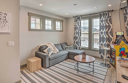 Grand Elk Ranch Condo | Spacious Granby Home w/ Fire Pit & Mtn Views!