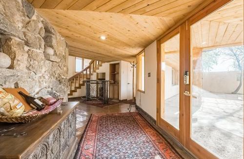 Arroyo Seco House | Spacious Home w/Pool & Hot Tub in Arroyo Seco!