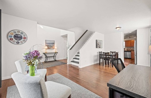 Longmont House | Spacious King & Queen SIX bedroom! Great Location!