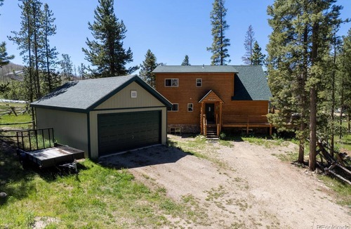 Grand Lake Cabin | Spacious Mountain Home near Grand Lake - 3br/3ba