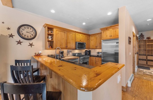 Keystone House | Spacious Patio w/Gorgeous Mountain Views in Cozy Condo Near Resort Shuttle