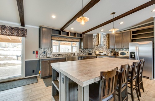 Cebolla House | Spacious Tierra Amarilla Ranch House w/Deck!