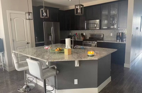 Sterling Hills House | Specious Home 4 bedroom house Near DIA