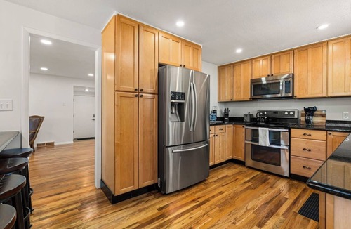 Littleton House | Spectacular Mountain Views - Hot Tub & Fire Pit