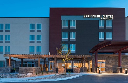 Denver West Hotel | SpringHill Suites by Marriott Denver West/Golden