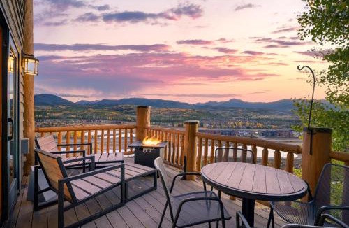 Fraser House | Spruce Ride Villa 714-H I Great Views I Bunk Room I Activity Program