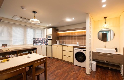 Jongno-dong Apartment | Stay Nook Jongno Full-Floor 2-Bedroom Apartments near Gwangjang Market