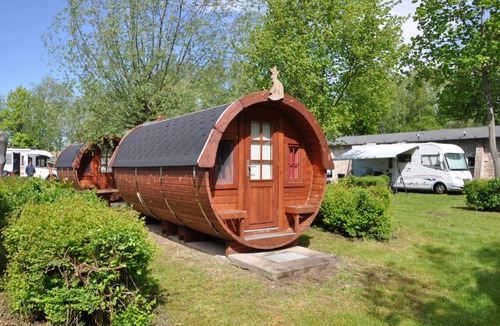 Mildenberg Cabin | Stay overnight close to nature - the camping barrel