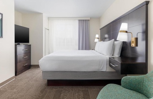 Northfield Hotel | Staybridge Suites Denver - Central Park by IHG