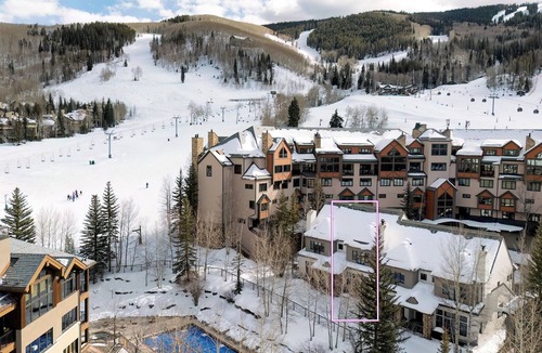 Highlands Townhomes House | Steps Away From Highlands Skiway Ski Slope | Chalet Verve