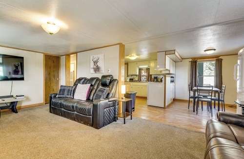 Rye House | Steps to Lake Isabel & Trails! Mtn-View Hideaway