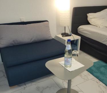 Muehlacker Apartment | Stilvolle 2-Zimmer-Oase