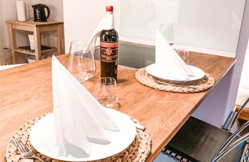 Dusternbrook Apartment | Stilvolle Dachgeschosswohnung in Düsternbrook