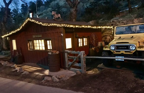 Estes Park Cabin | Storybook Reflection Cabin - Best of Cozy Colorado Mountain Cabins - Prime Loc