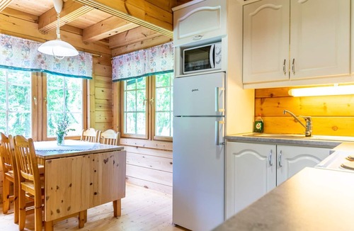 Lapvaartti House | Strandkulla 7 by Interhome