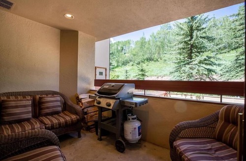 Beaver Creek Condo | Strawberry Park On The Slopes In Beaver Creek Ski-In/Ski-Out