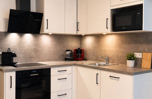 Sindelfingen Apartment | Studio-Business-Private Bathroom