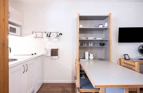Brides-les-Bains Apartment | Studio "Grand Chalet" with Balcony and Wi-Fi