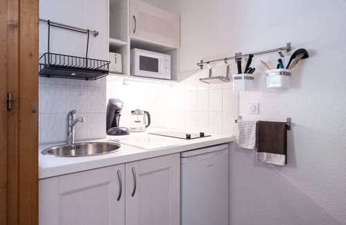 Brides-les-Bains Apartment | Studio "Grand Chalet" with Balcony and Wi-Fi