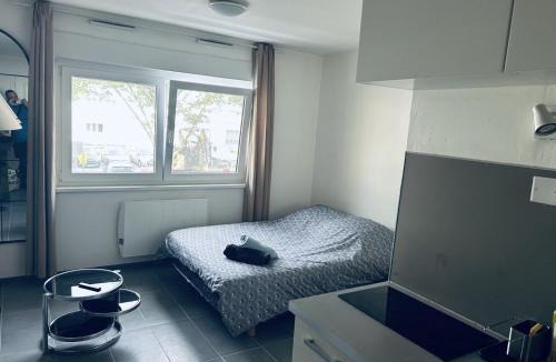Koenigshoffen Est Apartment | STUDIO tres pratique