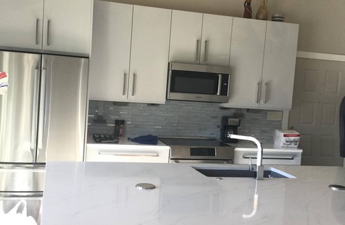 Frisco Condo | Stunning FULL Remodel 3 Bdrm 4 Bath + Loft *HUGE 1887 sqft.*1 Block to Free Bus
