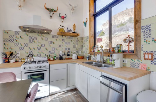Sapinero Cabin | Stunning 'Hideaway Ranch' in Black Canyon NP!